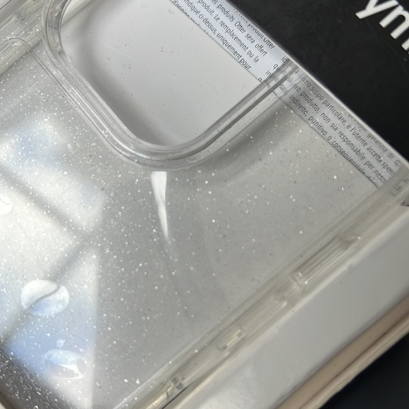 Otter box iPhone 13 pro case - Picture 7 of 7